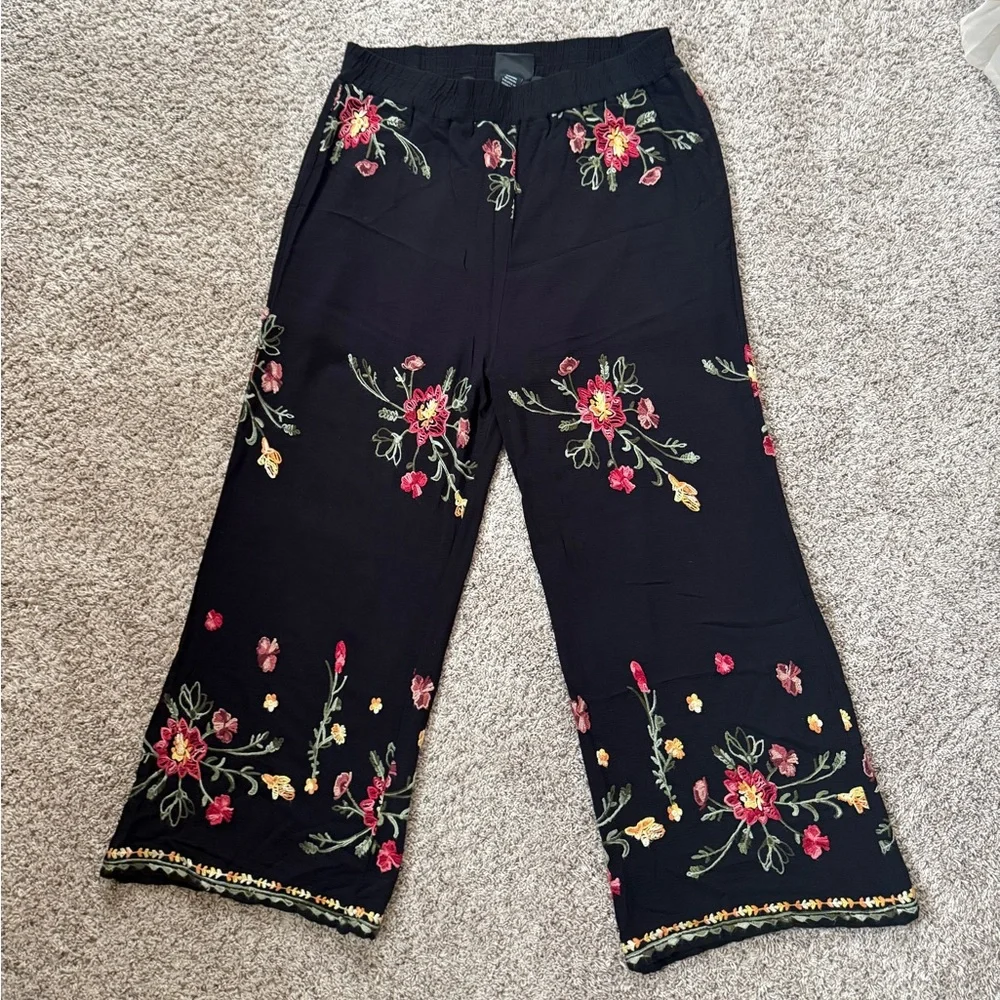 Anthropologie Liv Los Angeles Black Floral Pants size XL - Picture 3 of 9